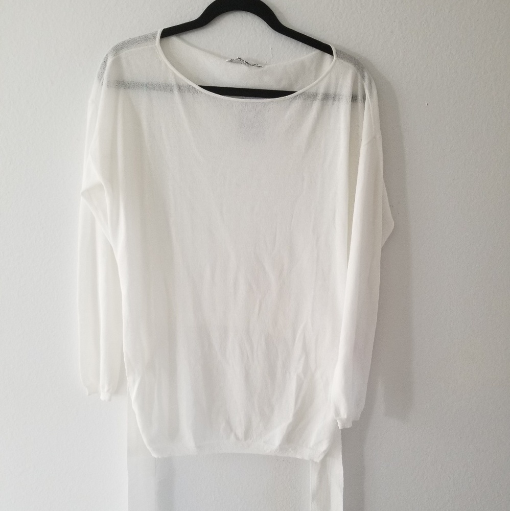 **Price drop**Elizabeth James white crepe  top xs